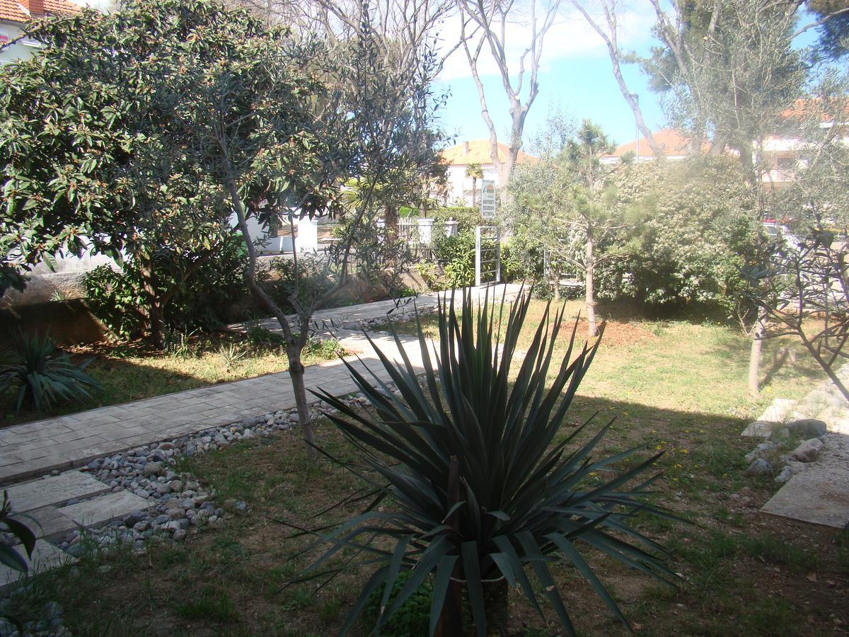 Villa Lipa Zara Esterno foto